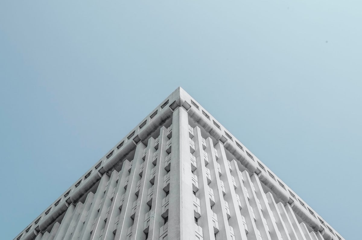 开云：云端再造的商业之道