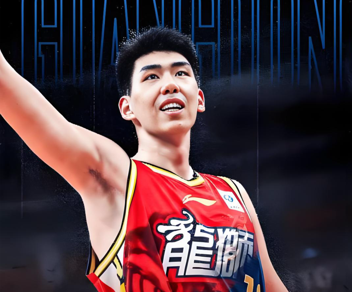 乐鱼娱乐体育-连续盖帽!CBA解说点赞徐昕:进步肉眼可见,广州队内线支柱